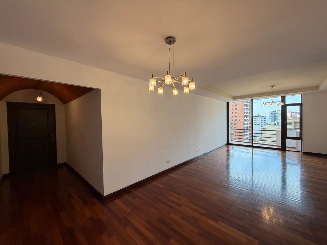 Apartamento en Renta – Casa Rialto Z.14 — foto 1 de 8