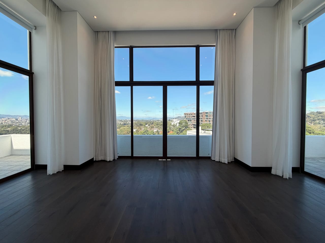 Penthouse en Renta – Olmos de Cayala Z.16 — foto 4 de 9