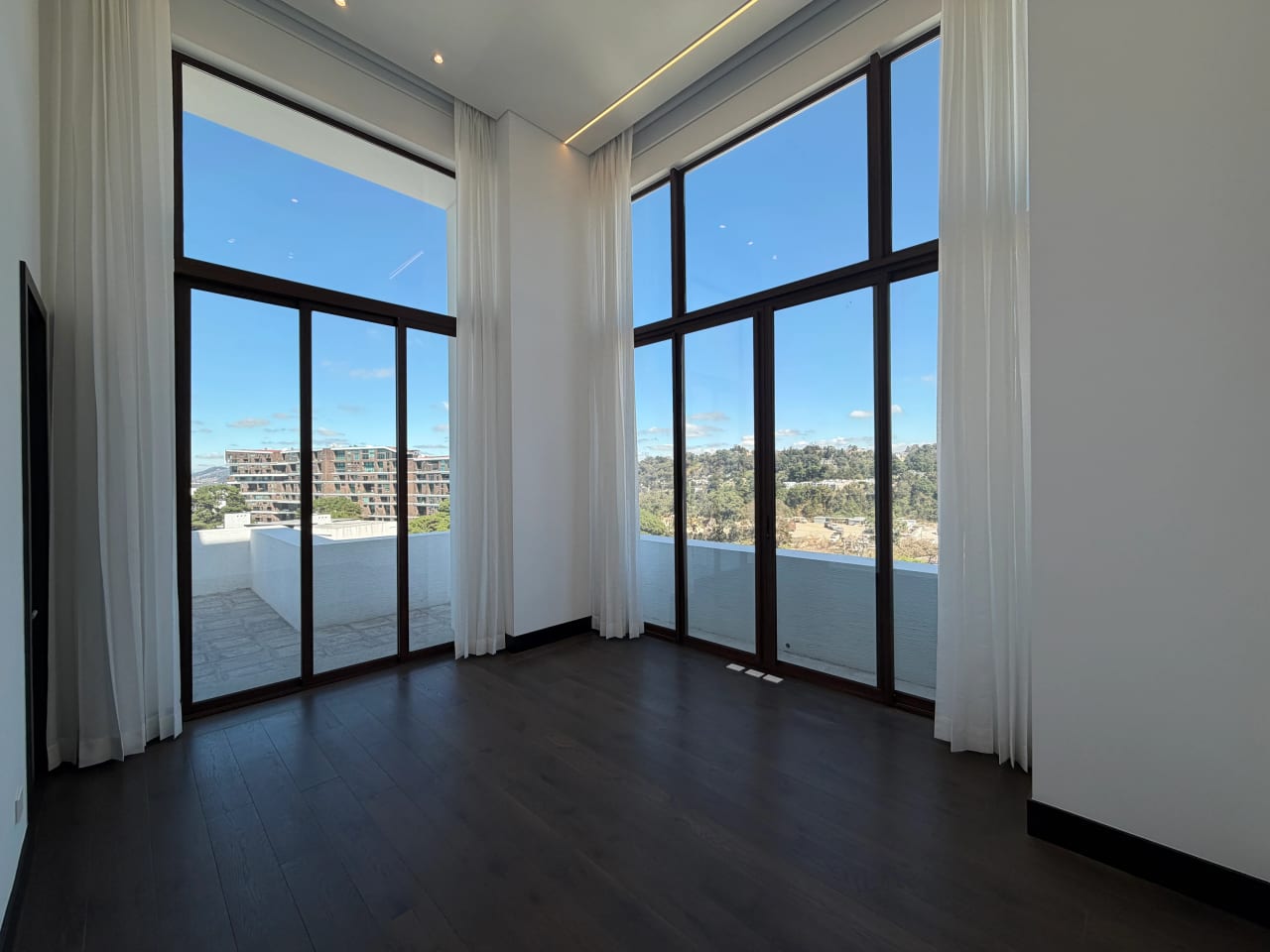 Penthouse en Renta – Olmos de Cayala Z.16 — foto 3 de 9
