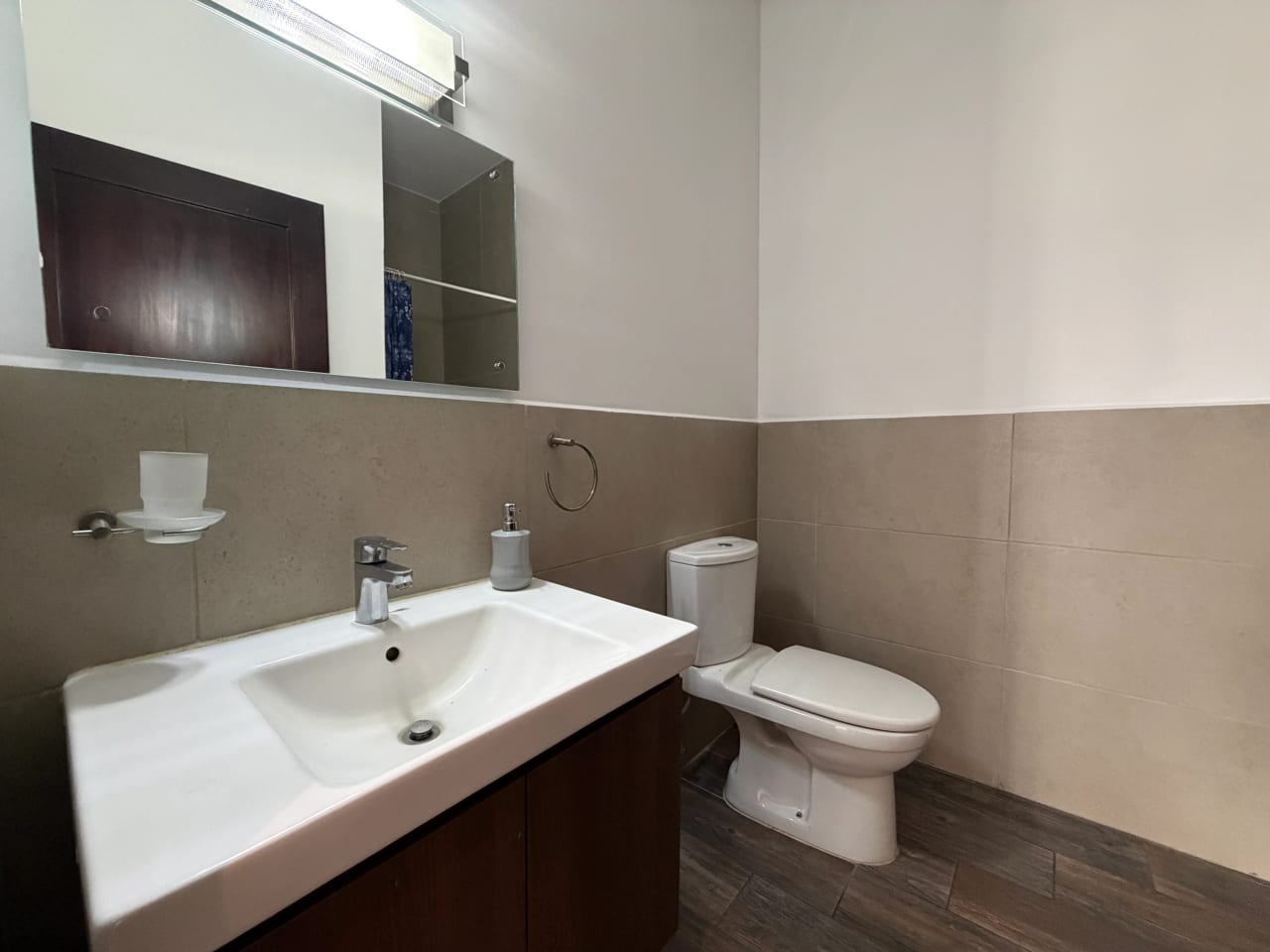 Apartamento amueblado en Renta – Lirios I de Cayala Z.16 — foto 6 de 12