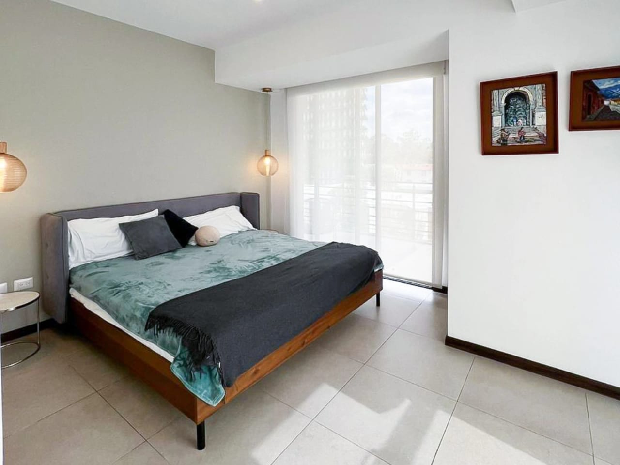 Apartamento amueblado en renta | MIRA, zona 10 — foto 4 de 10