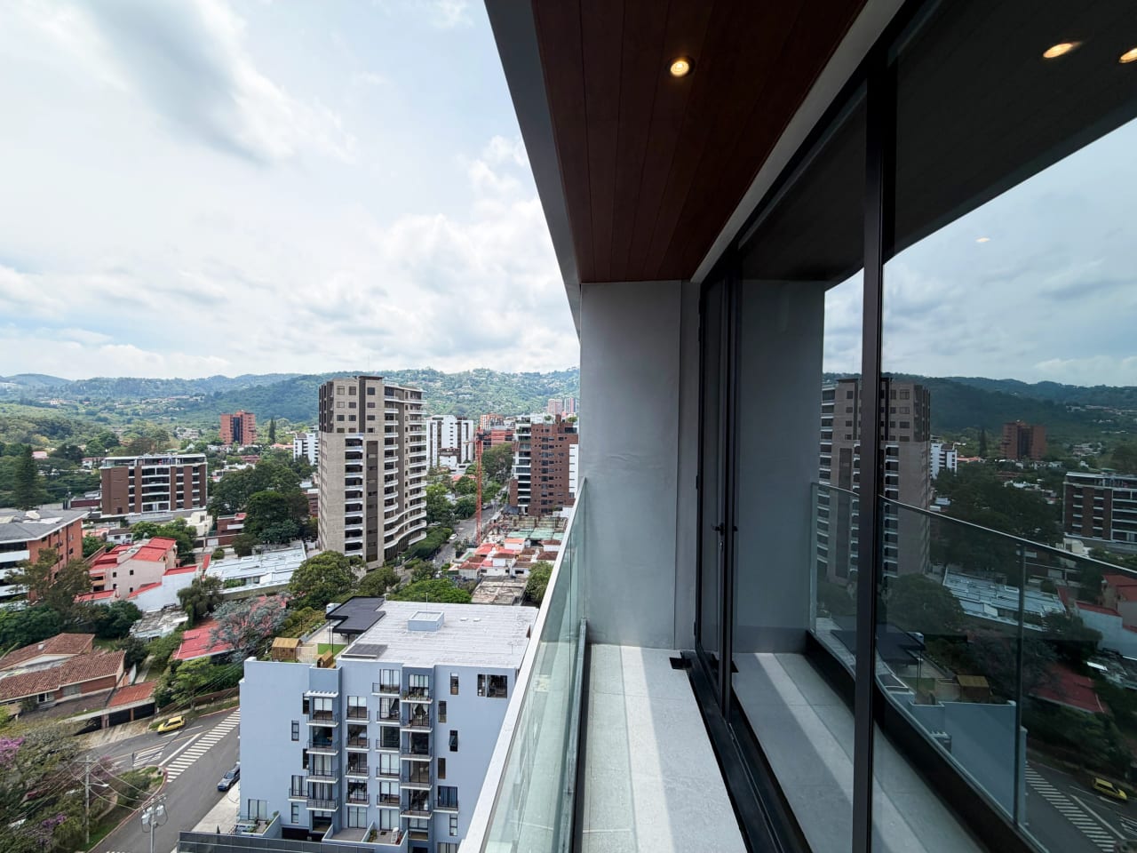 Apartamento en Renta – Gaura, Vista Hermosa I Z.15 — foto 7 de 10