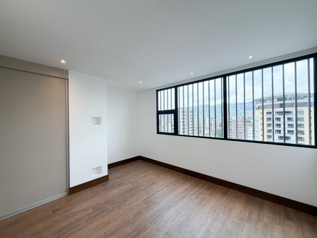 Apartamento en Renta – Gaura, Vista Hermosa I Z.15 — foto 8 de 10