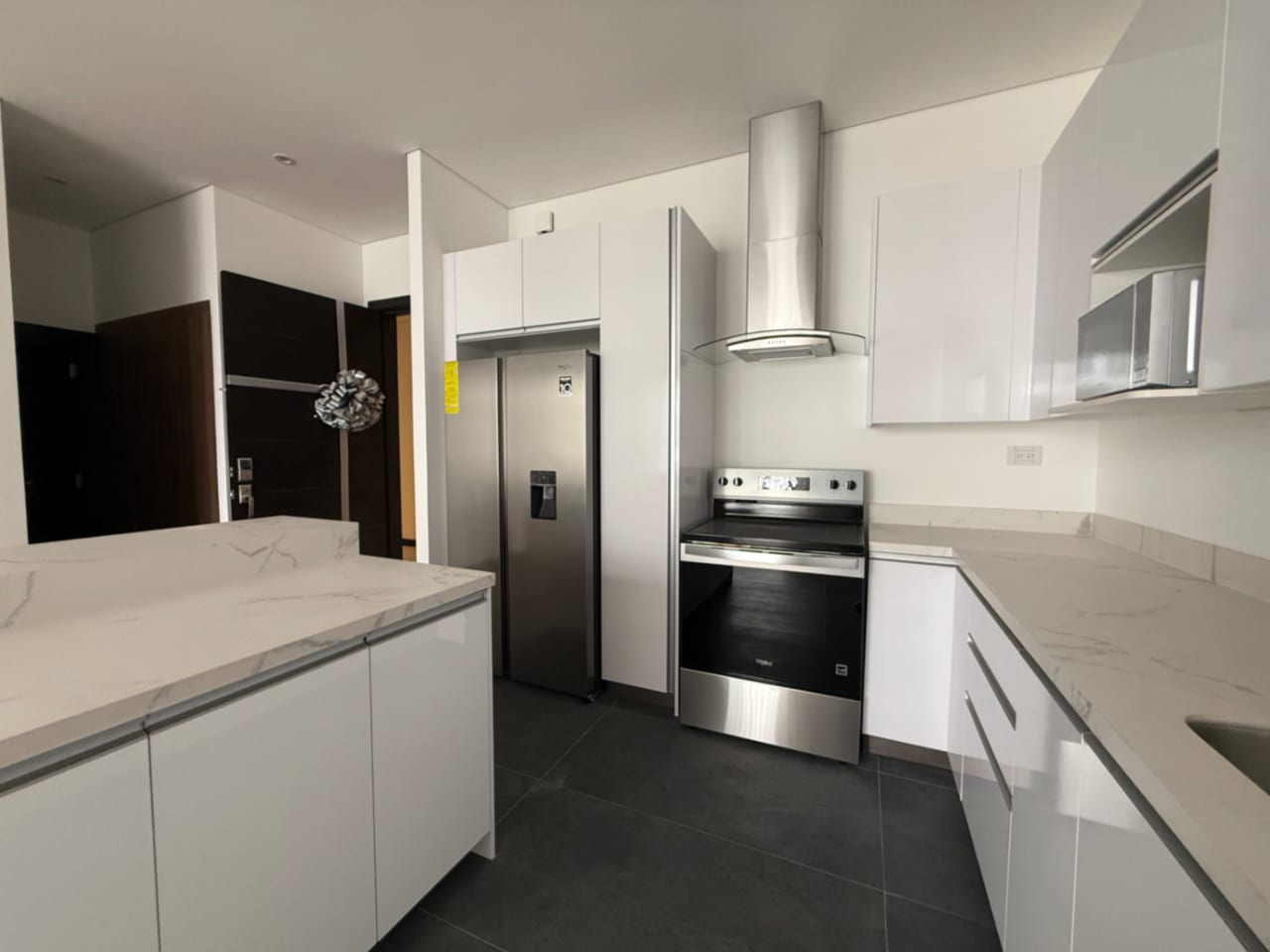 Apartamento en Renta - Nogales, Cayala. Zona 16 — foto 1 de 12